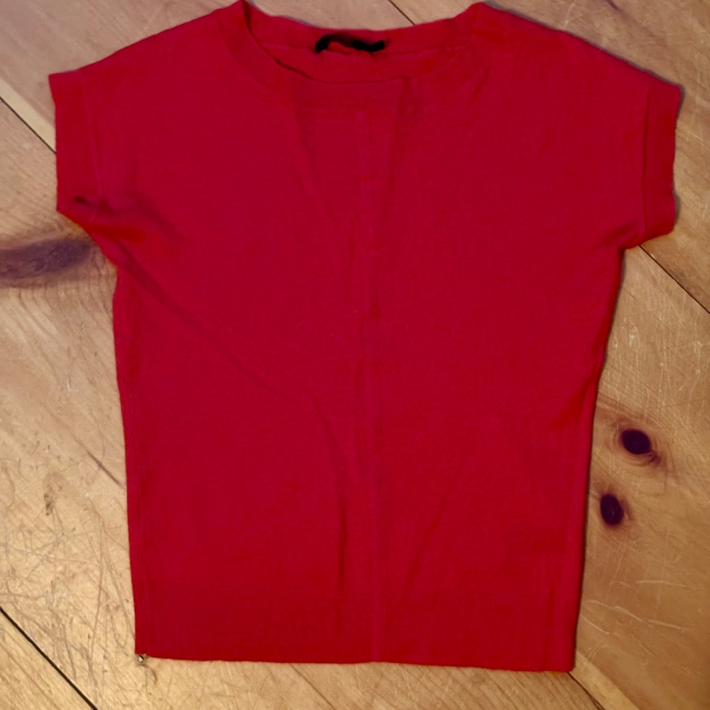 The Limited Short Sleeve Red Lightweight Sweater S
